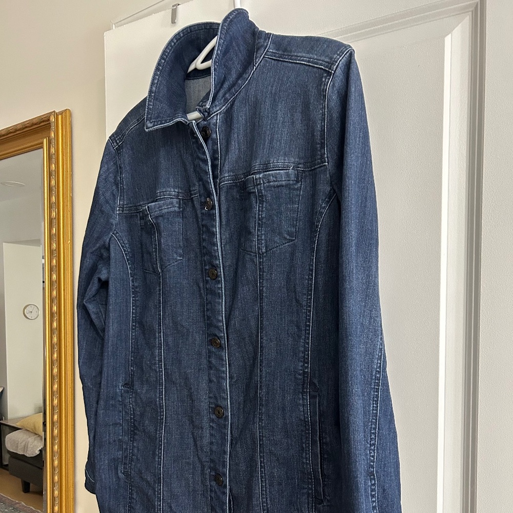 Chicos Denim Jacket (2R) Like New Condition